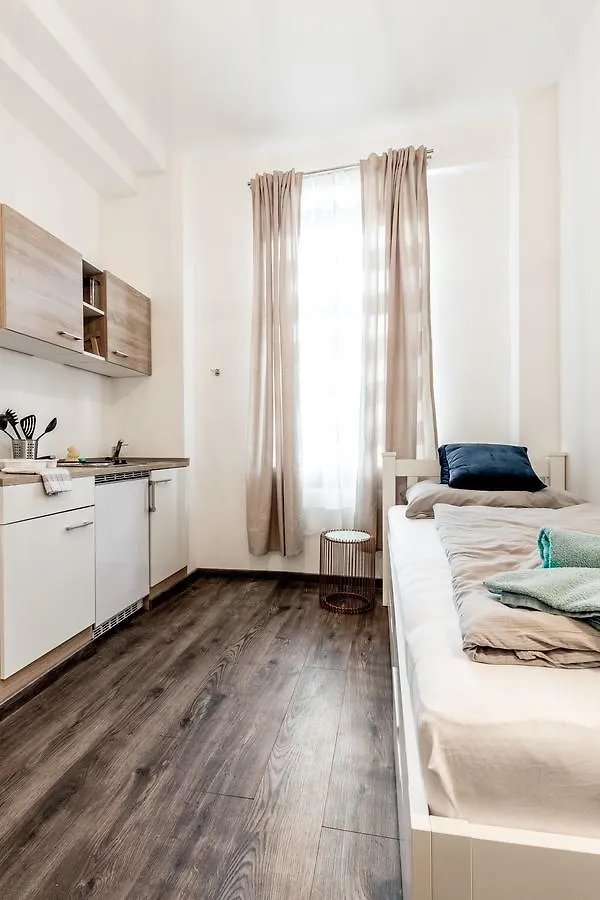 Holiday & Business Apartments 1120 ウィーン オーストリア