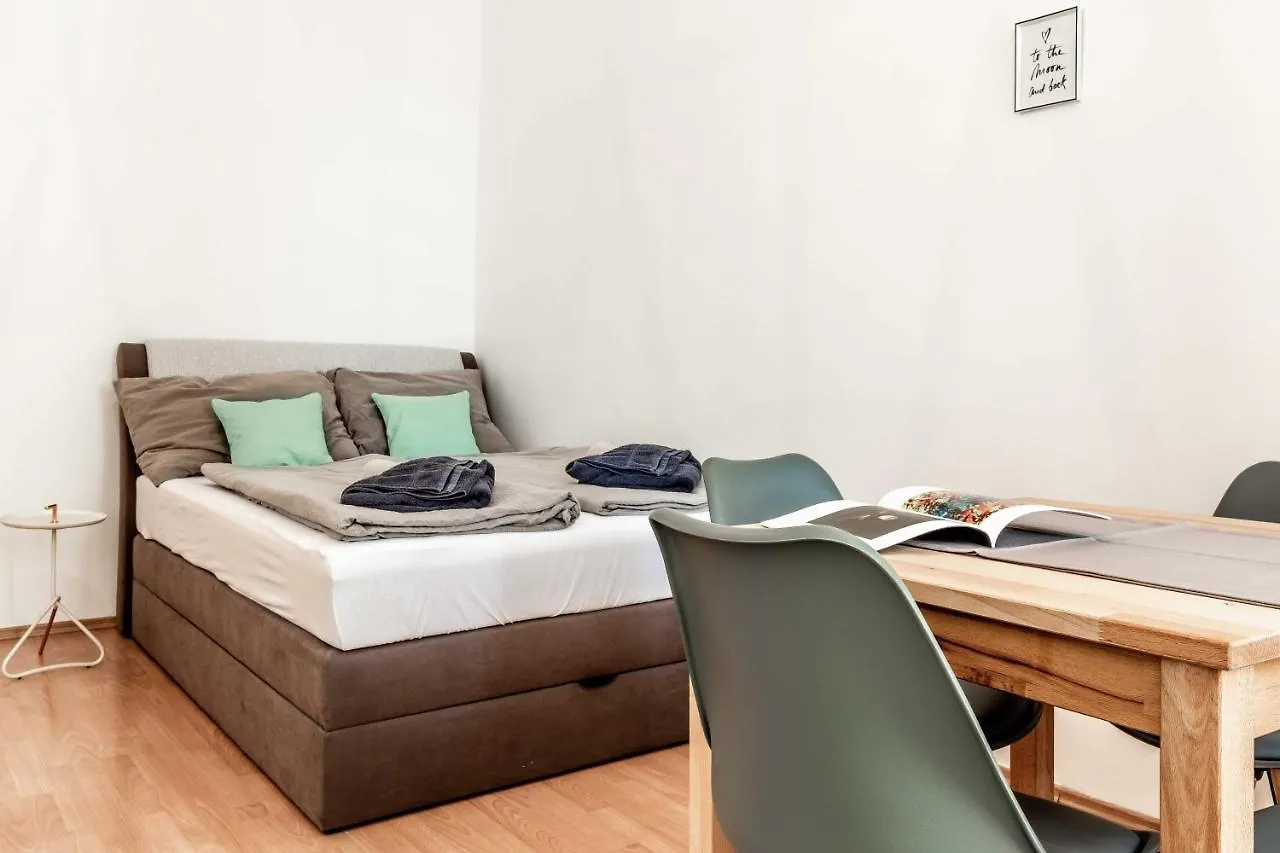 Holiday & Business Apartments 1120 Wien